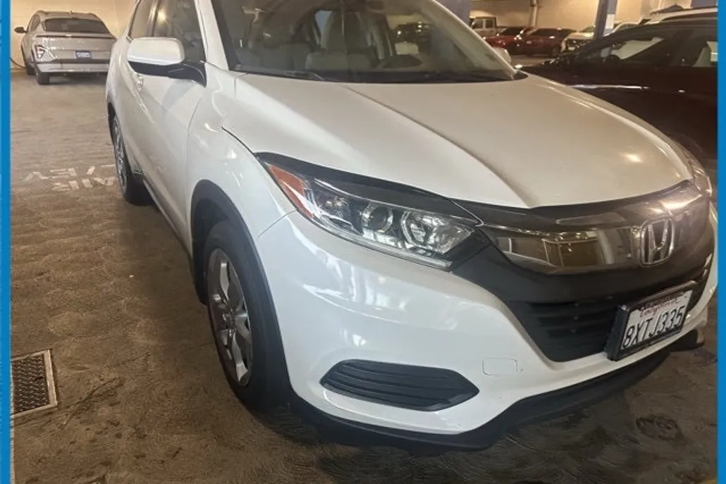 2019 Honda HR-V LX photo 1