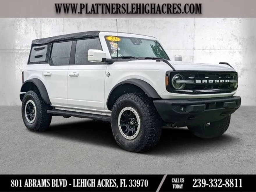 2023 Ford Bronco Outer Banks photo 1