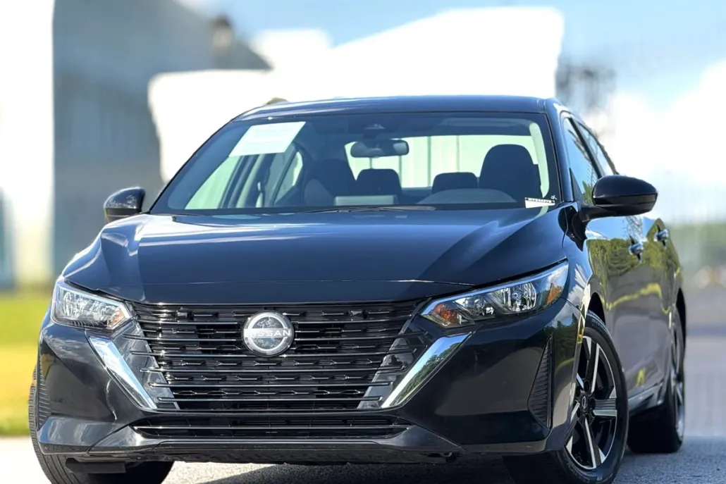 2024 Nissan Sentra SV photo 1