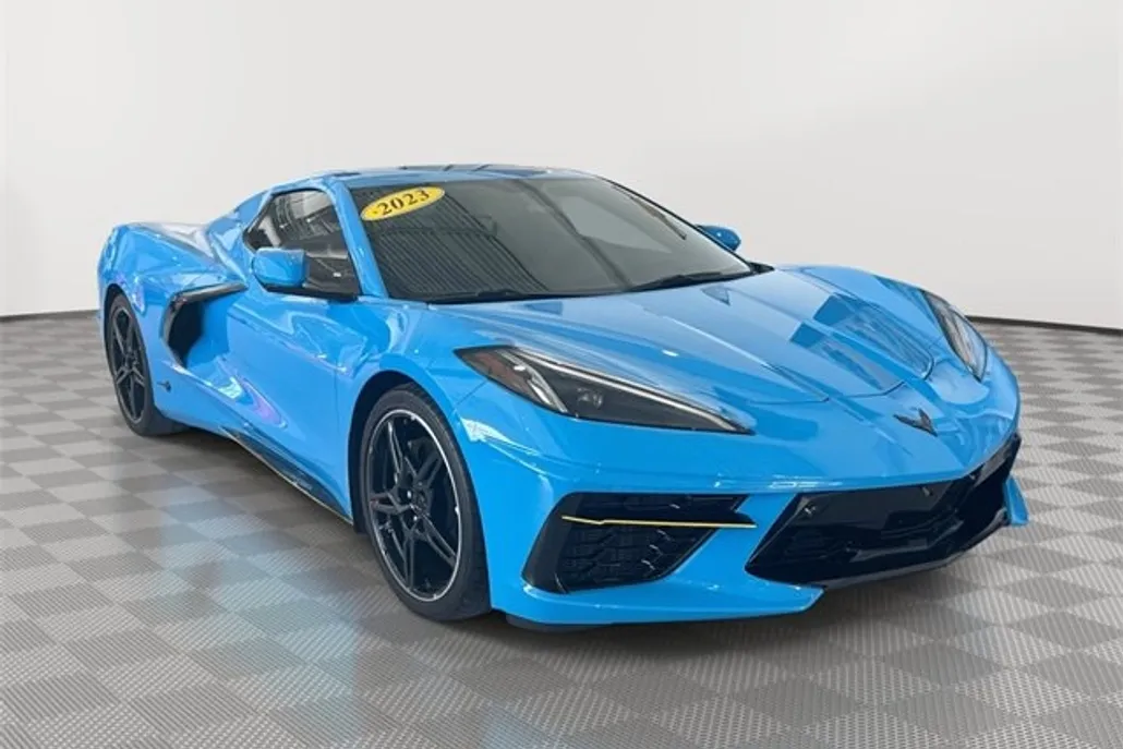 2023 Chevrolet Corvette Stingray 2LT photo 1