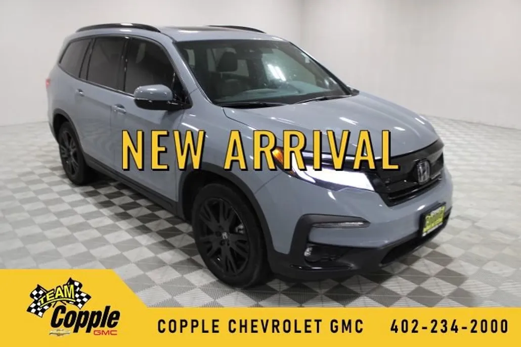 2022 Honda Pilot Black Edition photo 1