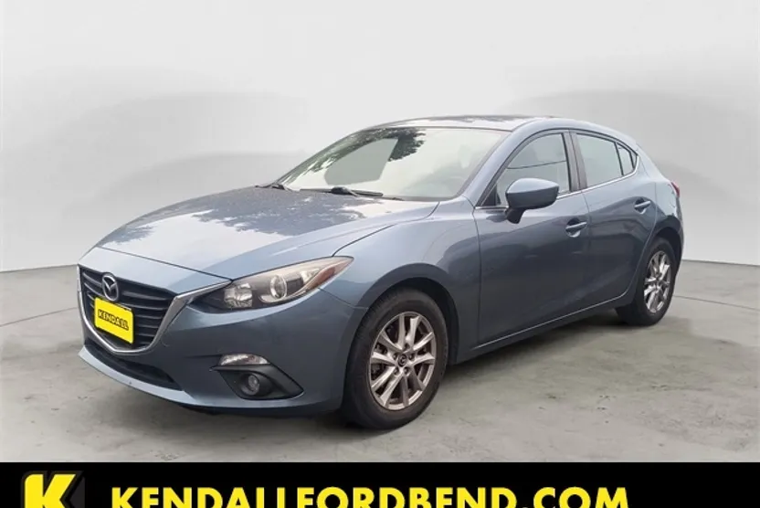 2015 Mazda Mazda3 Touring photo 1