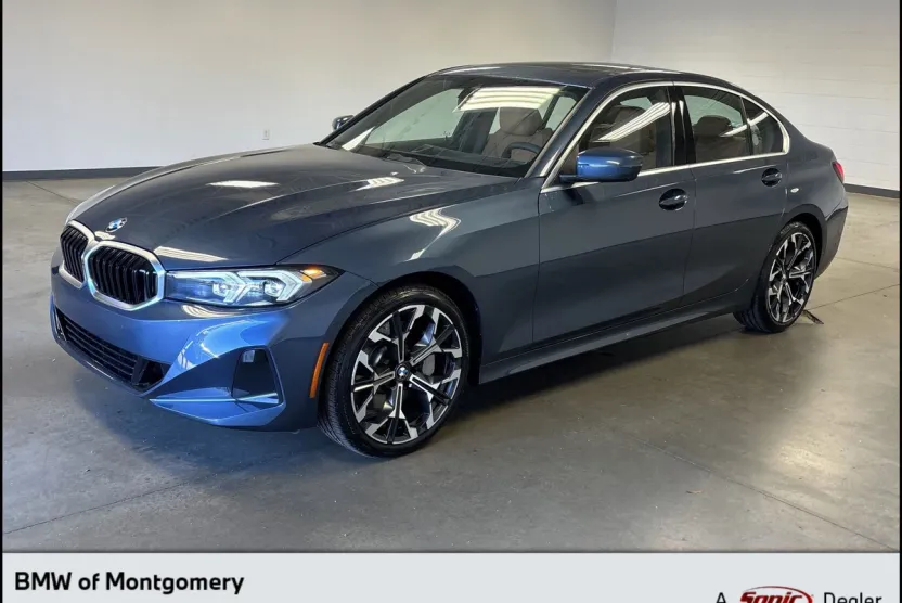 2025 Bmw 330i Sedan photo 1