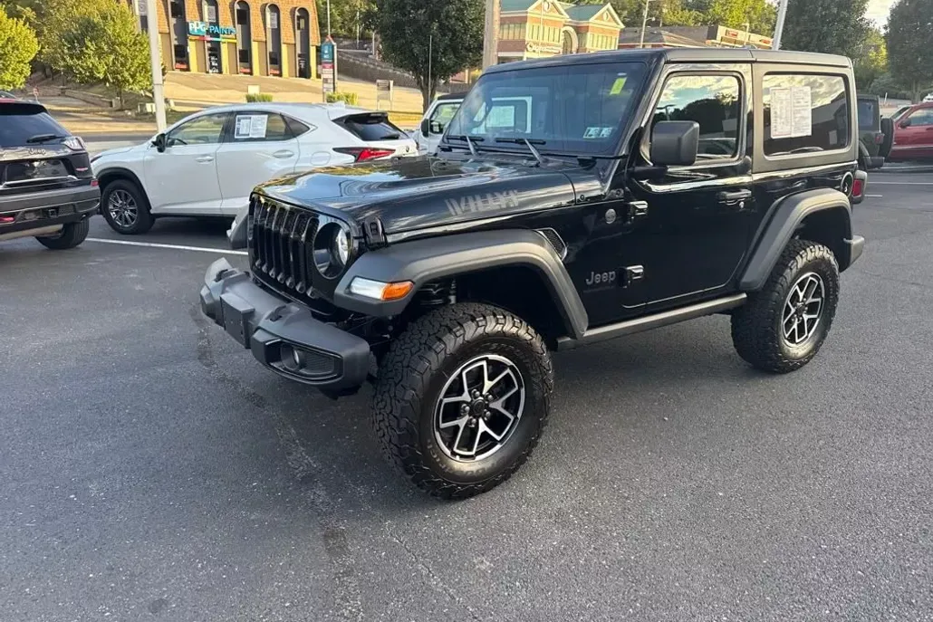2023 Jeep Wrangler Willys photo 1