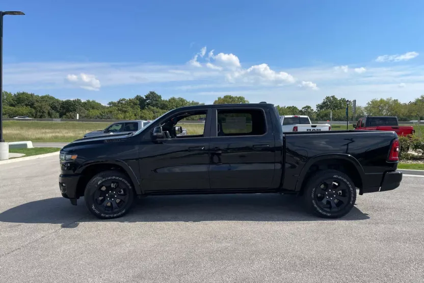 2025 Ram 1500 Big Horn photo 1