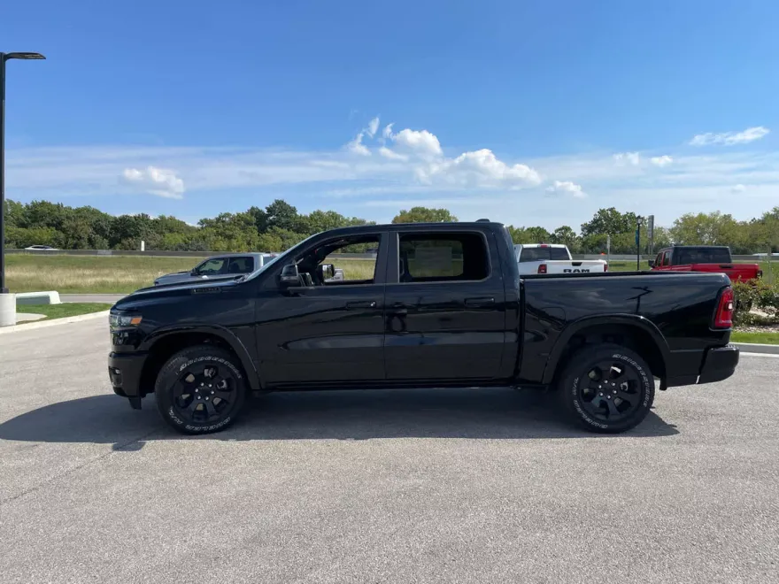 2025 Ram 1500 Big Horn photo 1