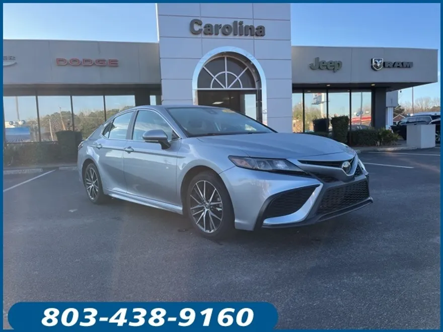 2023 Toyota Camry SE photo 1