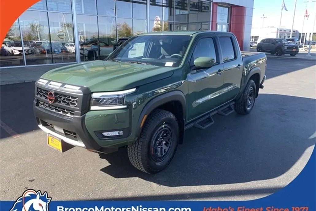 2025 Nissan Frontier PRO-4X photo 1