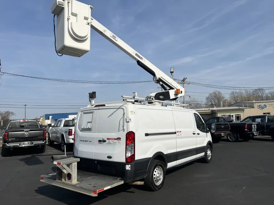 2021 Ford Transit photo 1