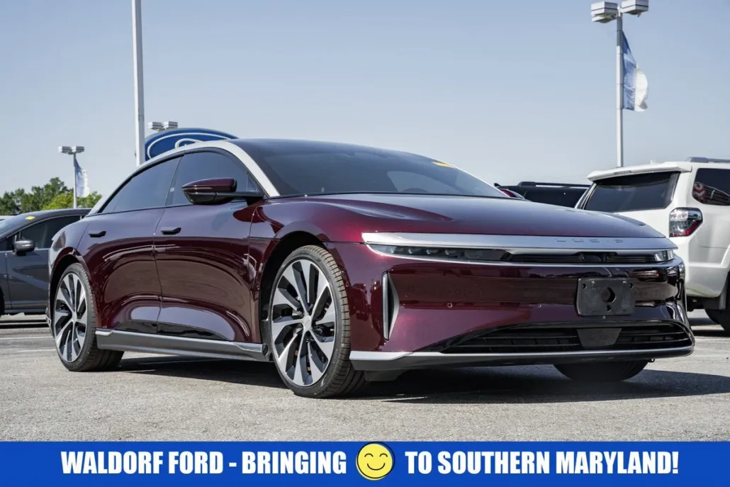 2023 Lucid Air Touring photo 1