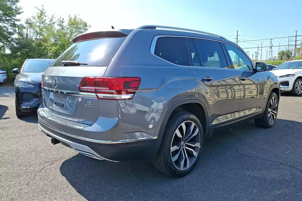2019 Volkswagen Atlas V6 SEL Premium photo 1