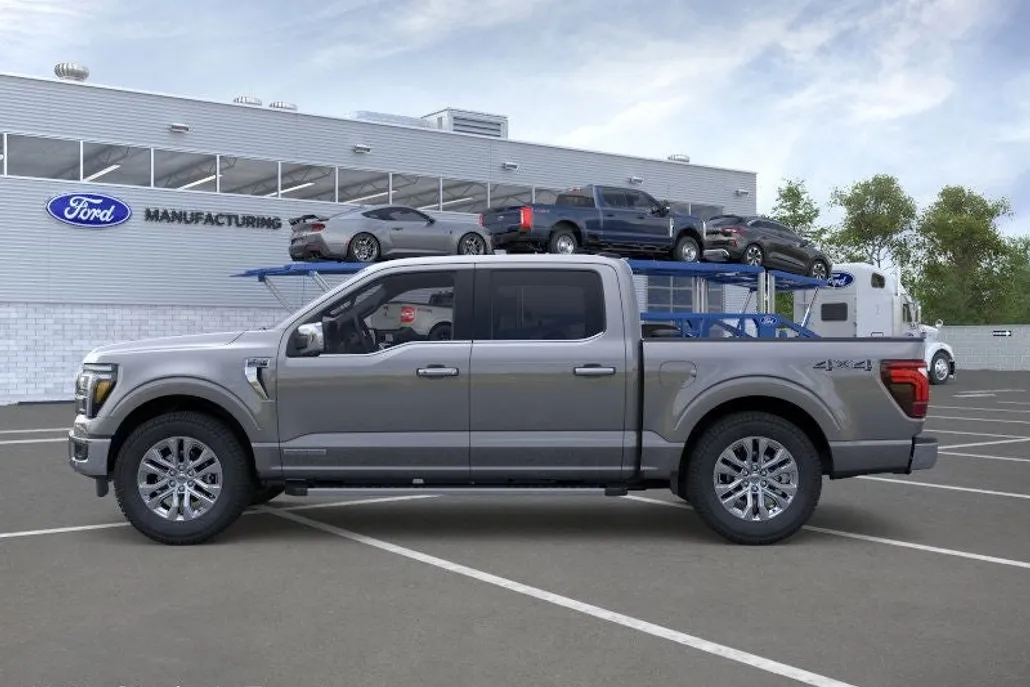 2025 Ford F-150 Lariat photo 1