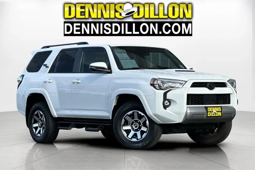 2022 Toyota 4Runner TRD Premium photo 1