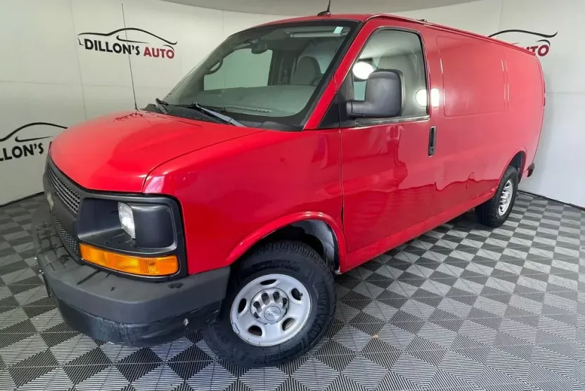 2015 Chevrolet Express 2500 Work Van photo 1