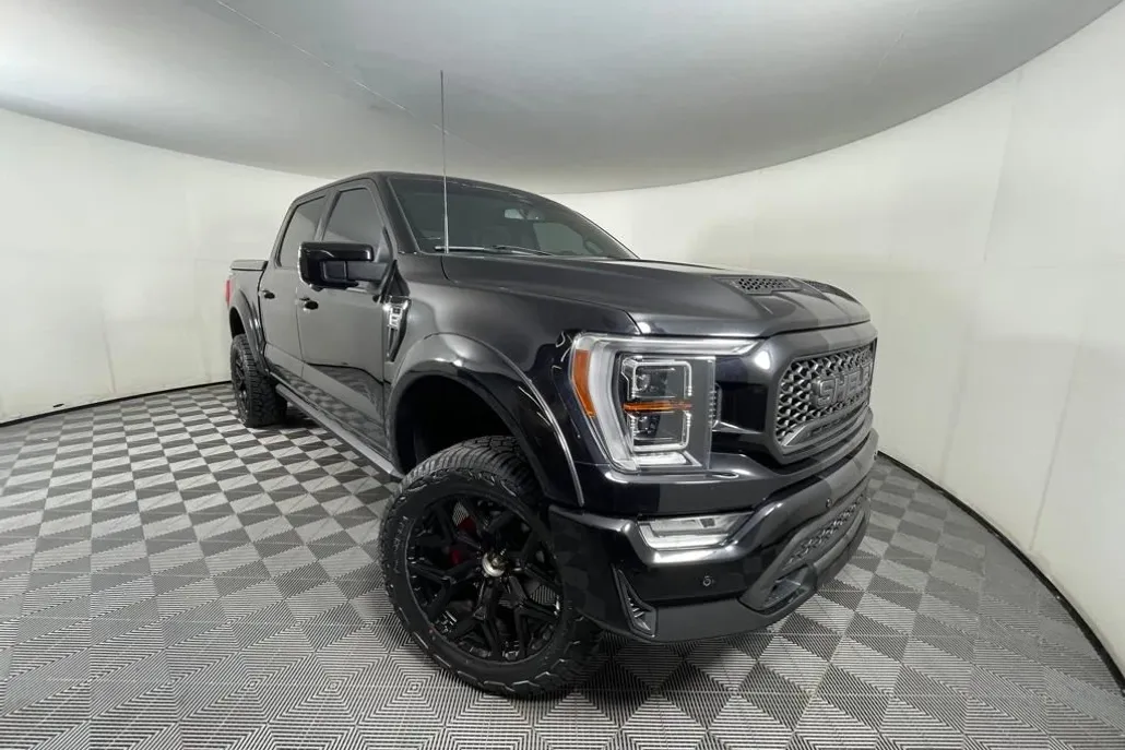2023 Ford F-150 Lariat photo 1