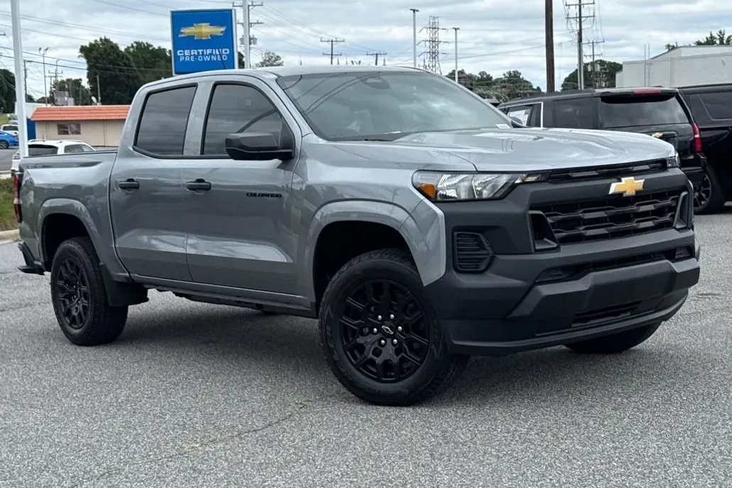 2026 Chevrolet Colorado Work Truck photo 1