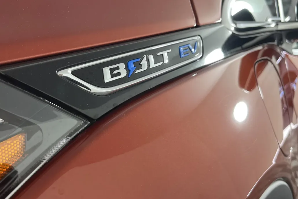 2021 Chevrolet Bolt EV photo 1