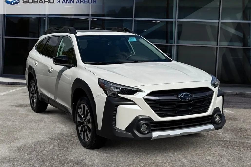2023 Subaru Outback Limited photo 1
