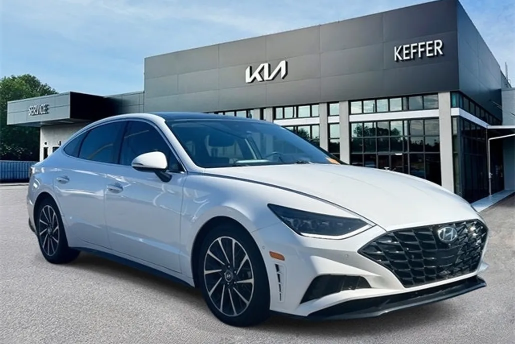 2022 Hyundai Sonata Limited photo 1