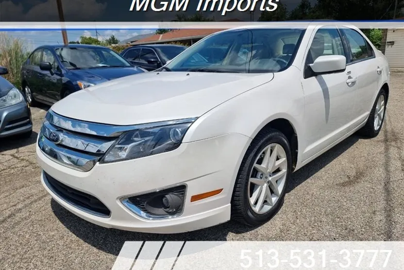2012 Ford Fusion SEL photo 1