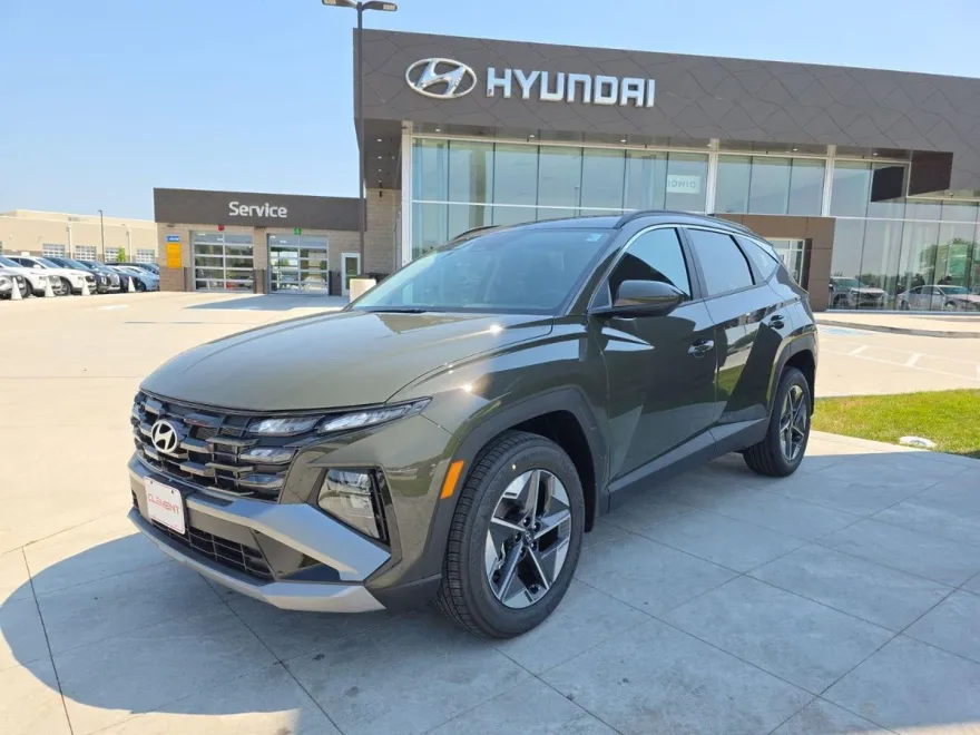 2025 Hyundai Tucson SEL photo 1