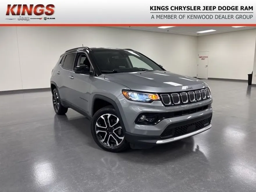 2022 Jeep Compass Limited photo 1