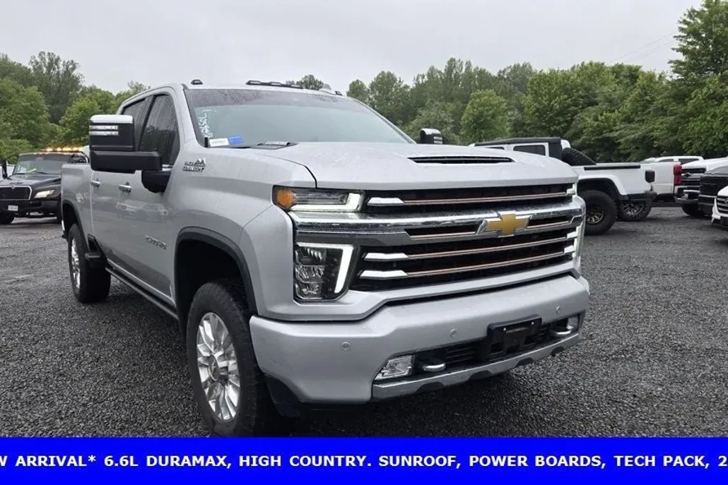 2022 Chevrolet Silverado 2500HD High Country photo 1