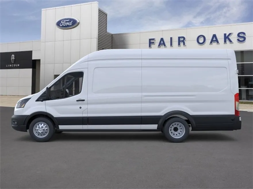 2025 Ford Transit photo 1