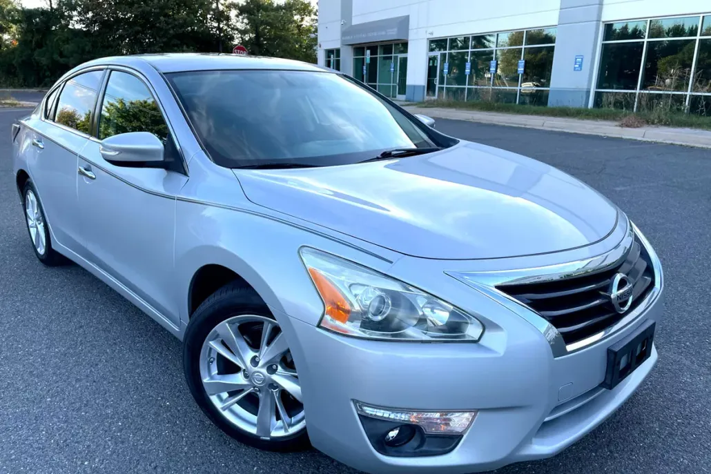 2015 Nissan Altima 2.5 SL photo 1