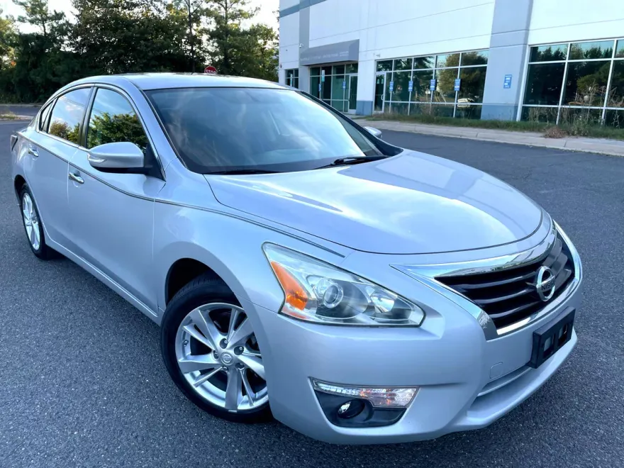 2015 Nissan Altima 2.5 SL photo 1