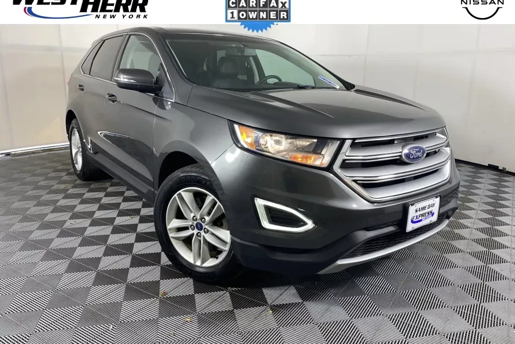 2015 Ford Edge SEL photo 1