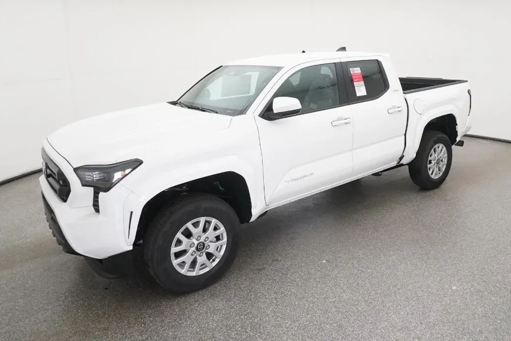 2025 Toyota Tacoma SR5 Double Cab photo 1