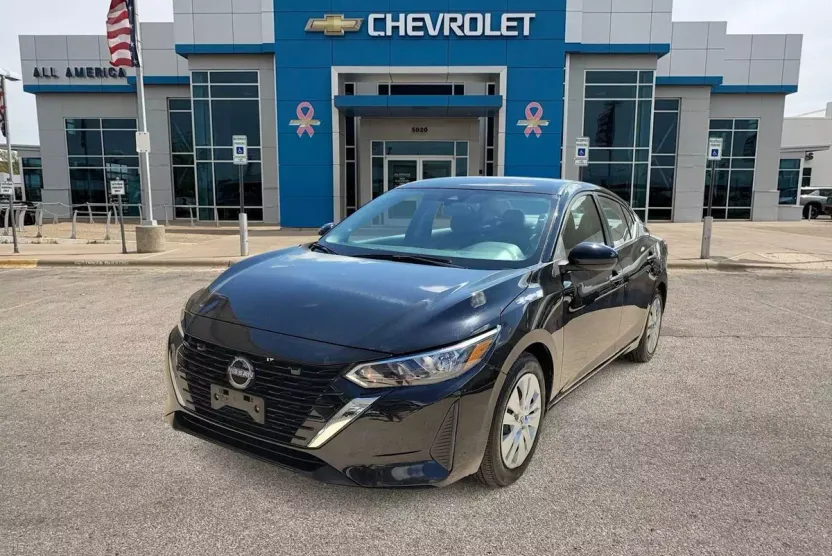 2024 Nissan Sentra S photo 1