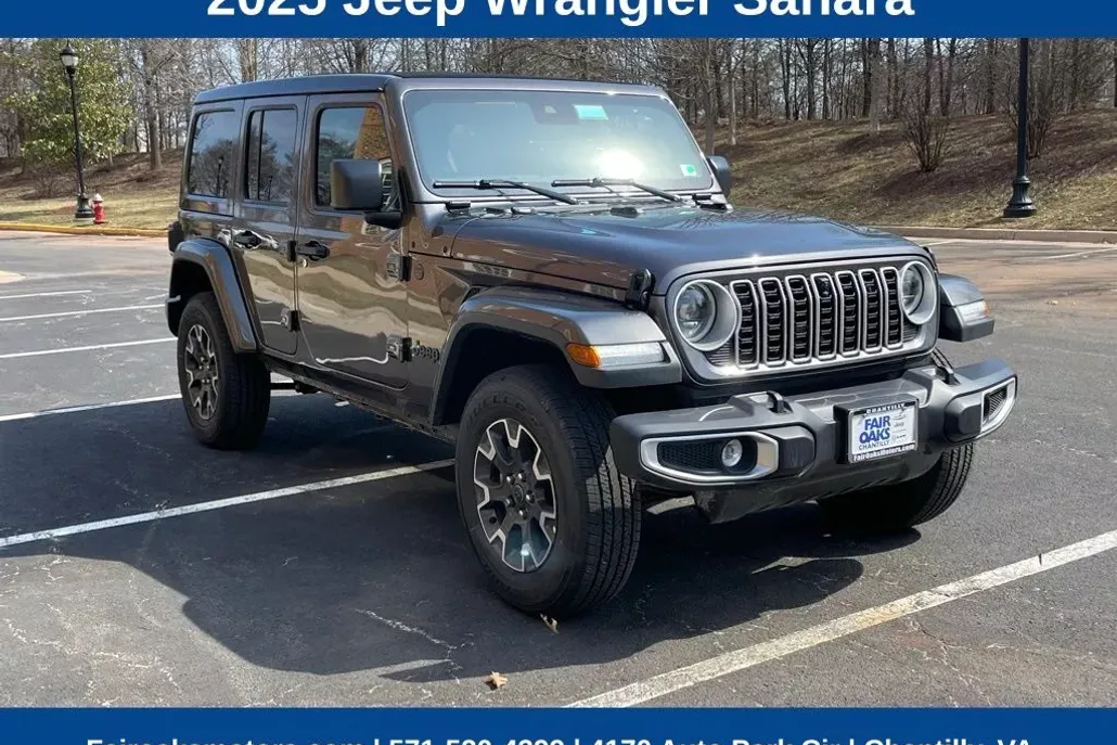 2025 Jeep Wrangler Sahara photo 1