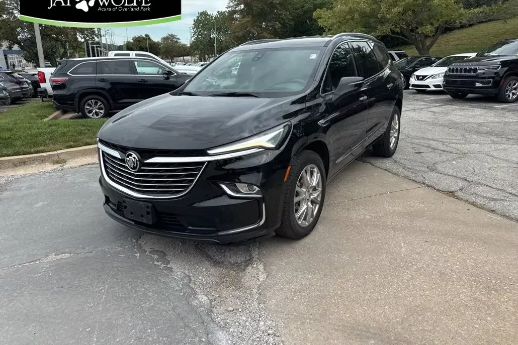 2022 Buick Enclave Premium photo 1