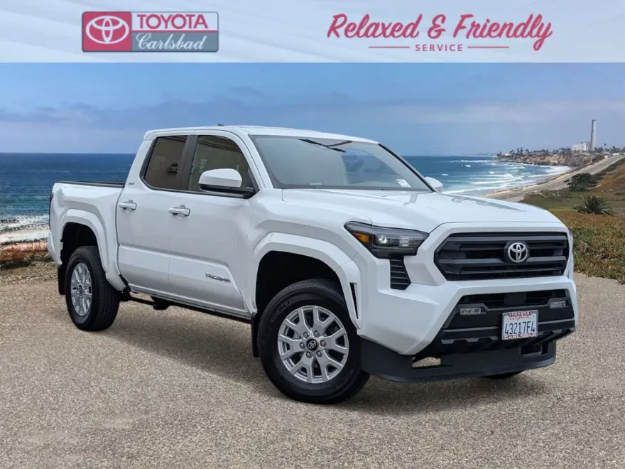 2025 Toyota Tacoma SR5 photo 1