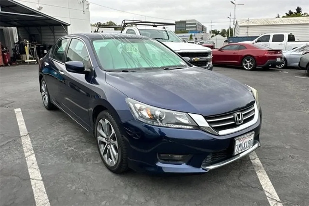 2015 Honda Accord Sport photo 1