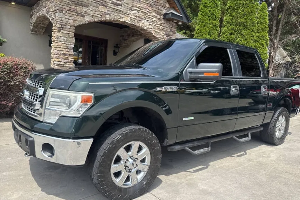 2014 Ford F-150 XLT photo 1