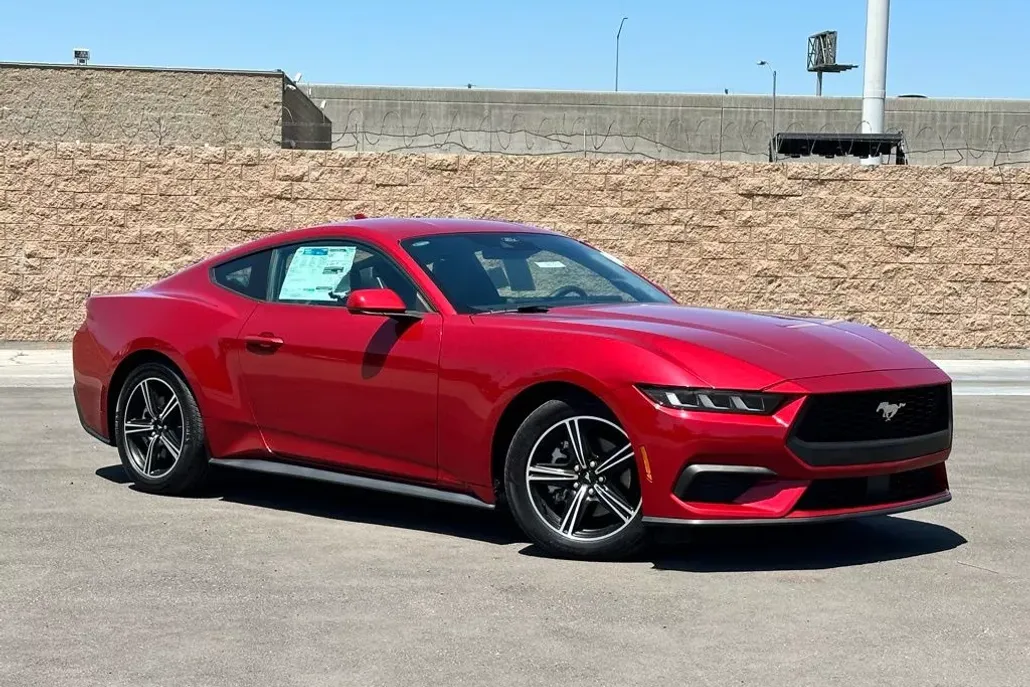 2024 Ford Mustang EcoBoost Premium photo 1