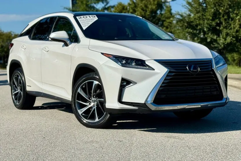 2019 Lexus RX 450h photo 1