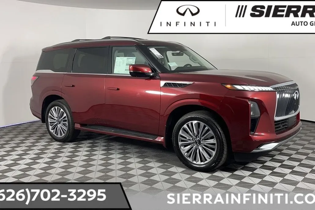 2025 Infiniti QX80 Luxe photo 1