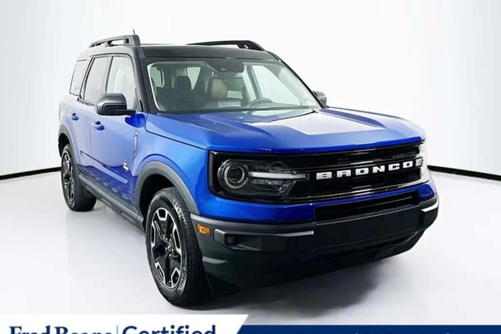 2024 Ford Bronco Sport Outer Banks photo 1