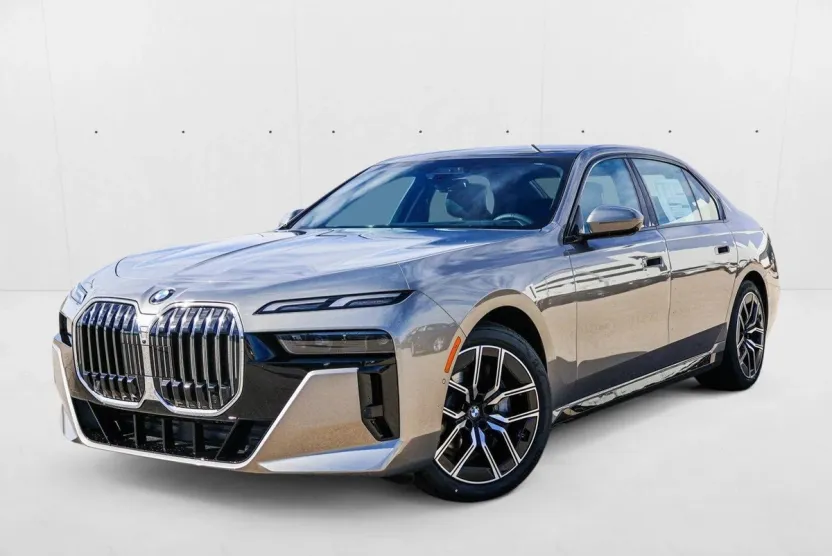 2025 Bmw 740i xDrive photo 1