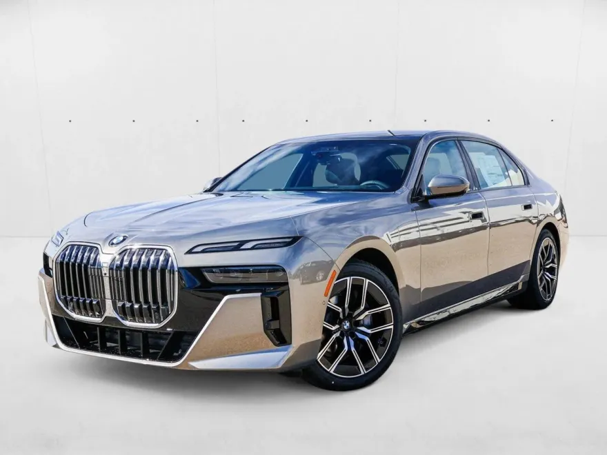 2025 Bmw 740i xDrive photo 1