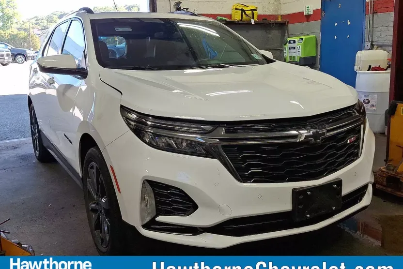 2022 Chevrolet Equinox RS photo 1