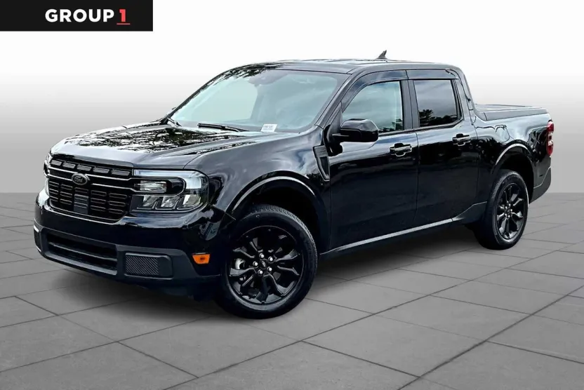 2024 Ford Maverick Lariat photo 1