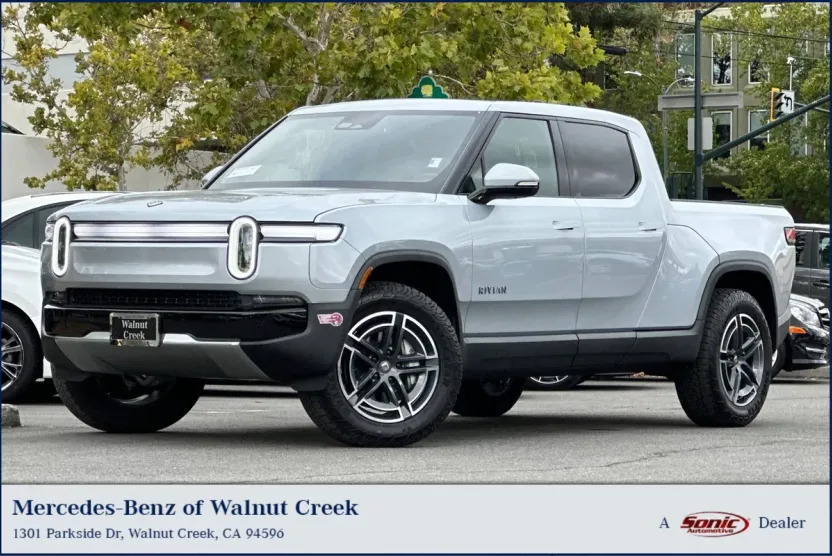 2025 Rivian R1T Adventure photo 1