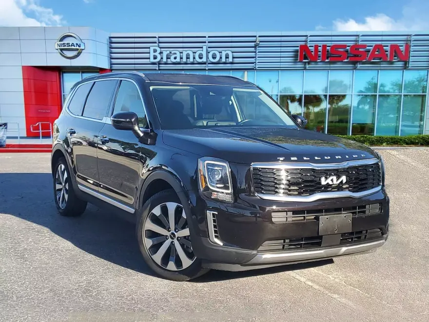 2022 Kia Telluride S photo 1