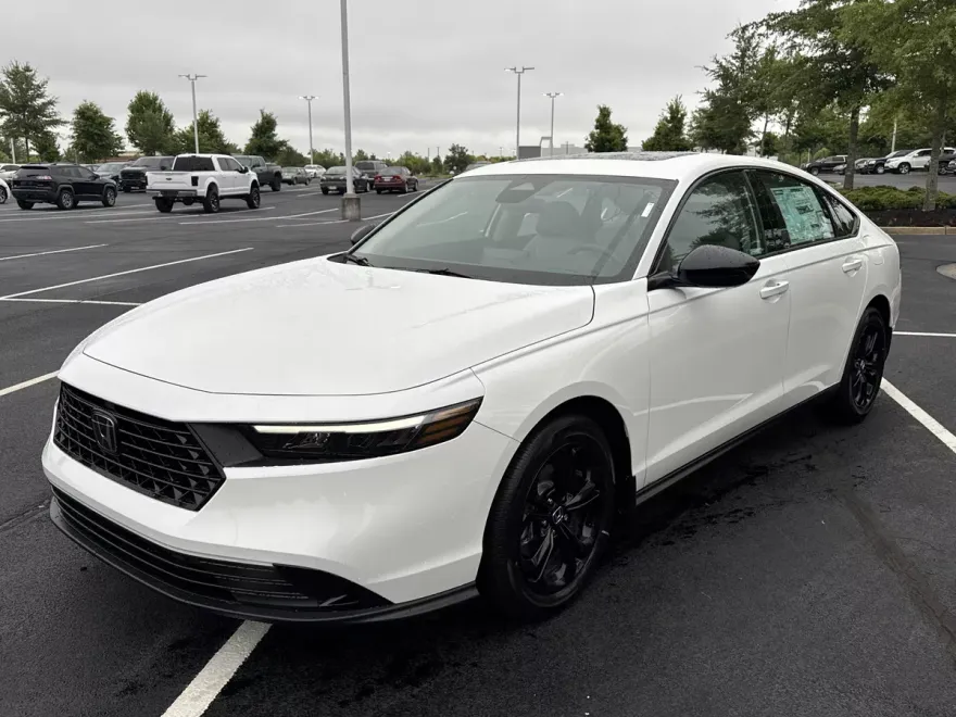 2025 Honda Accord SE photo 1