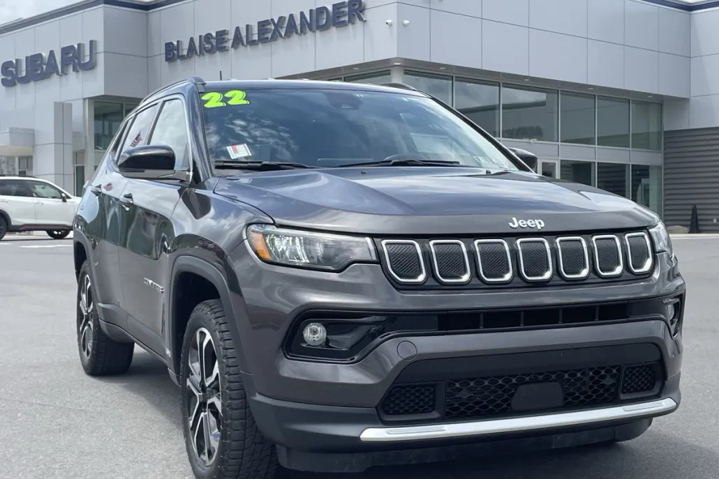 2022 Jeep Compass Limited photo 1